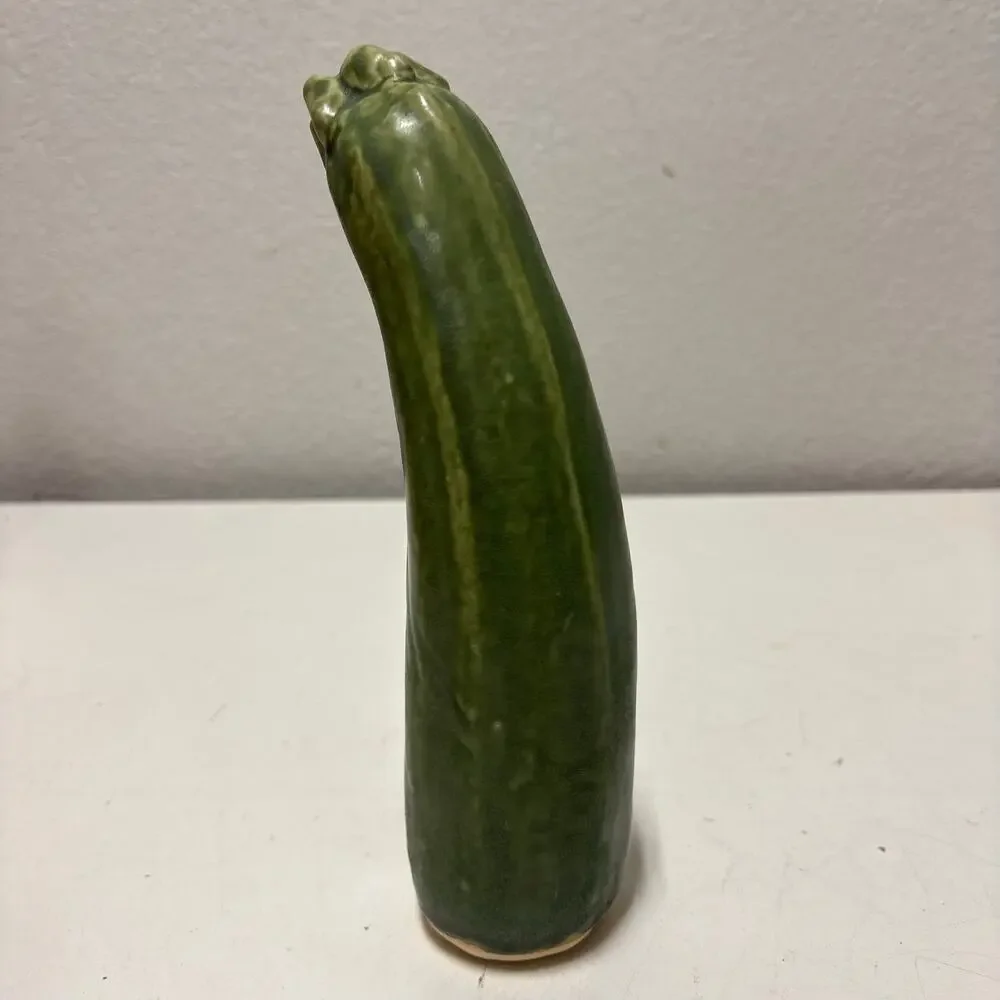 Vtg Patricia Garrett Zucchini Courgette Squash Pottery Vase 9